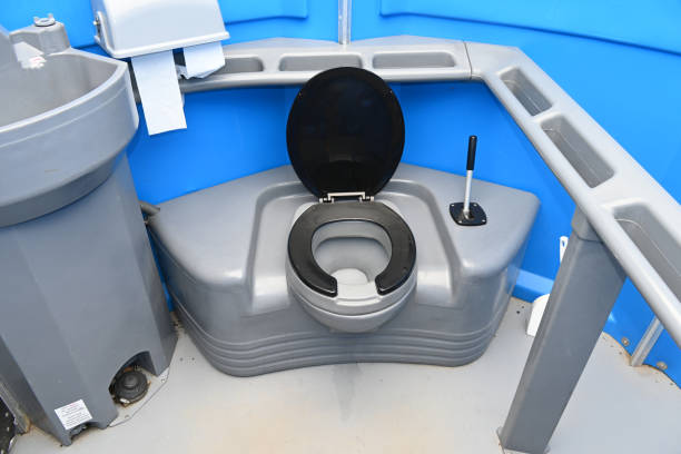 Portable Toilet Options We Offer in Keasbey, NJ
